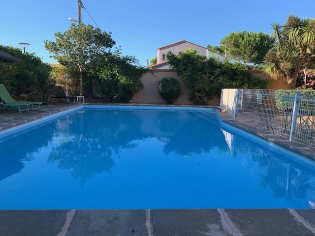 Belle Villa Avec Piscine Sainte-Marie-la-Mer Exterior photo